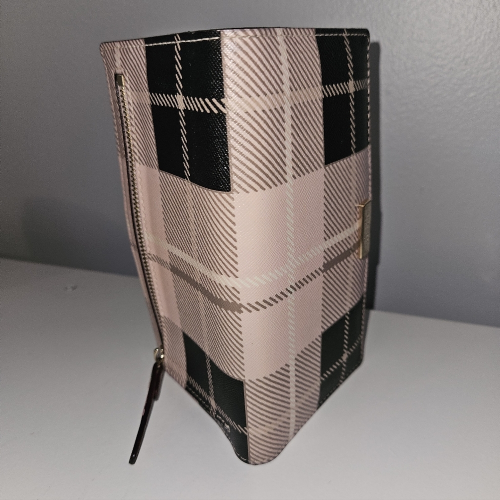 Kate Spade Plaid Pink & Black Wallet 🩷 - Picture 5 of 6